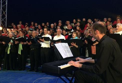 Roch en Chœur au 10ème anniversaire de Choral’Aria Roch en Chœur au 10ème anniversaire de Choral’Aria