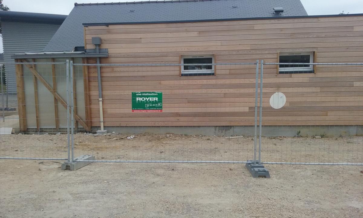 Réhabilitation des anciens vestiaires sportifs Réhabilitation des anciens vestiaires sportifs